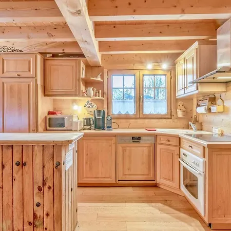 Chalet Bellevue Avec Jacuzzi & Sauna *